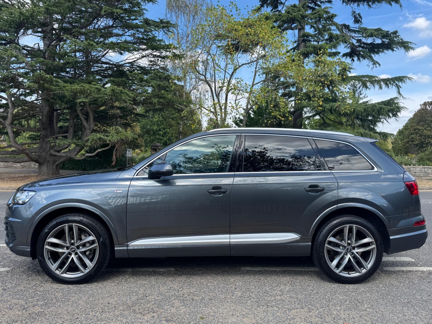 Audi Q7 2016 - Cars in Bexley