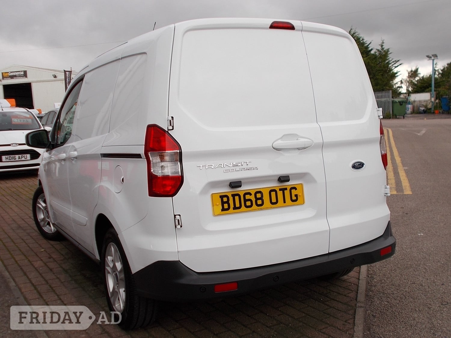 Ford Transit Courier 2018 - Vans & Commercial Vehicles in Eastbourne