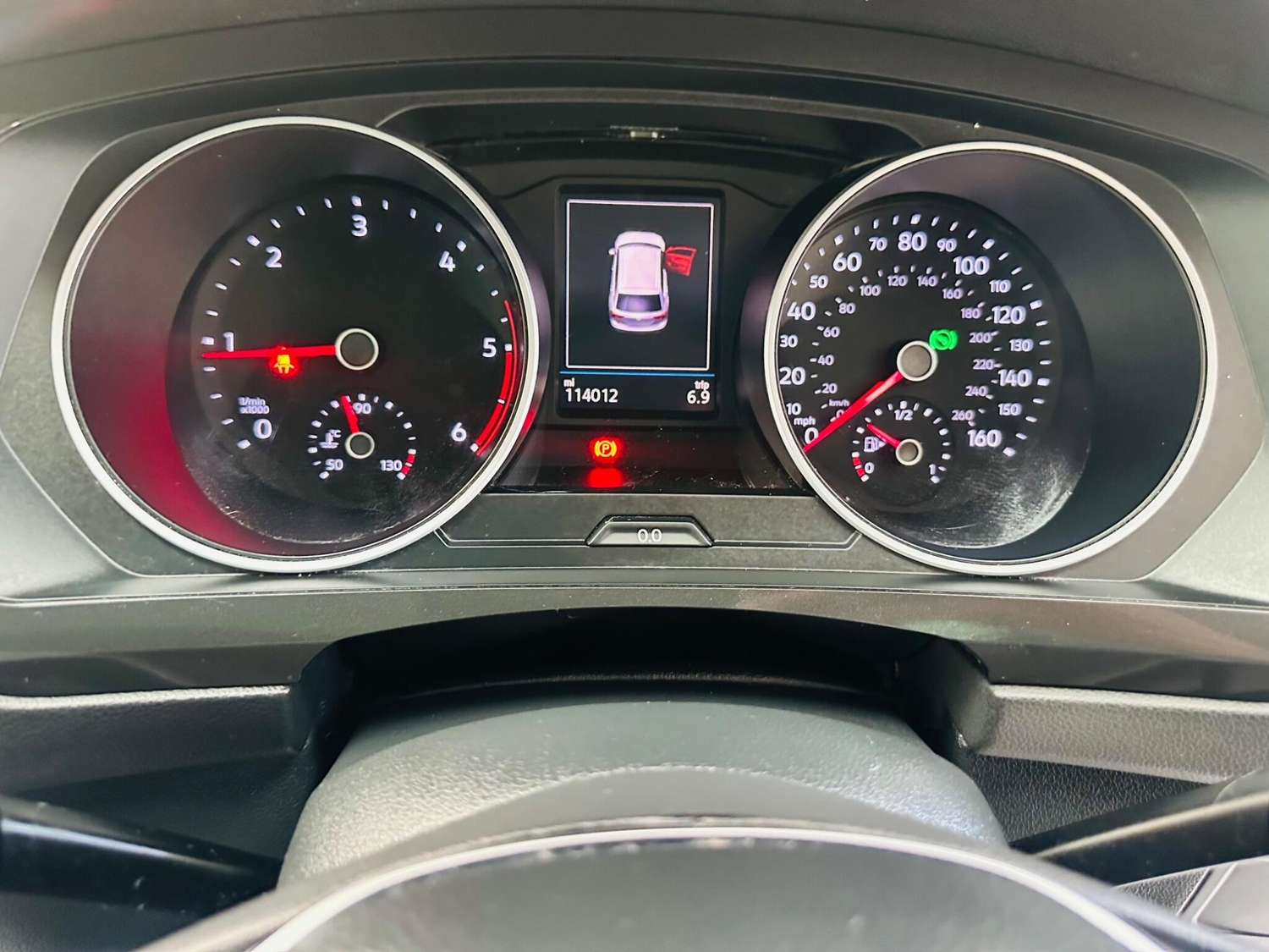 Volkswagen Tiguan 2019 - Cars in Iver