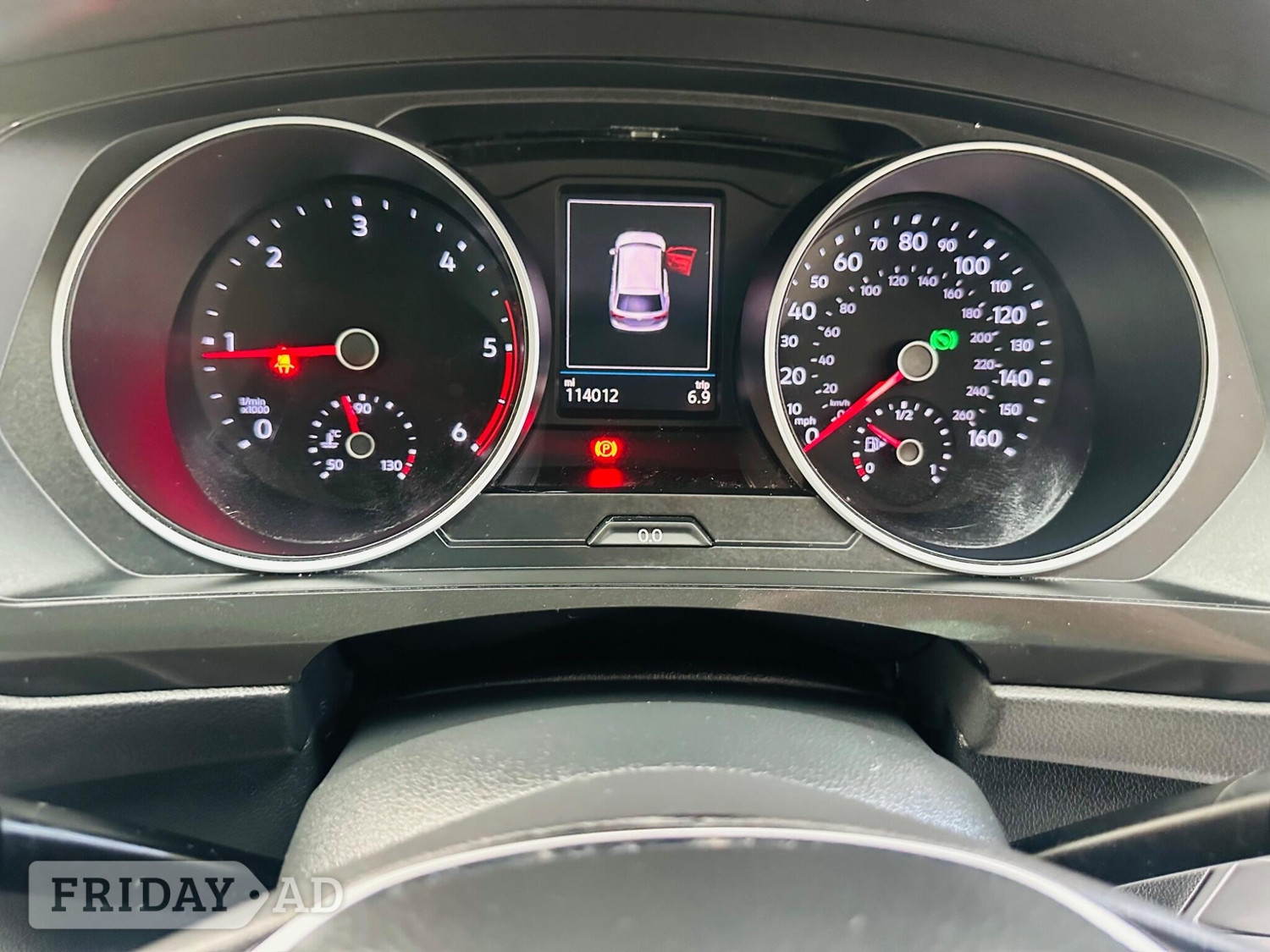 Volkswagen Tiguan 2019 - Cars in Iver