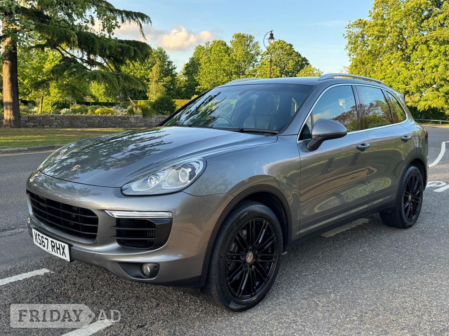 [ berth ]Porsche Cayenne