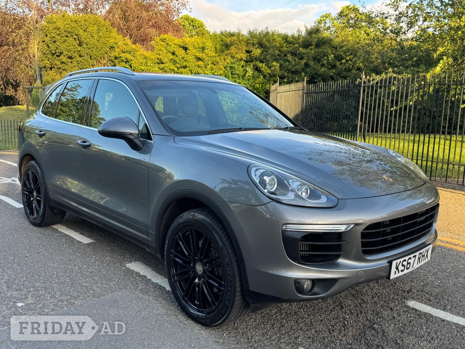 Porsche Cayenne 2018 in Bexley