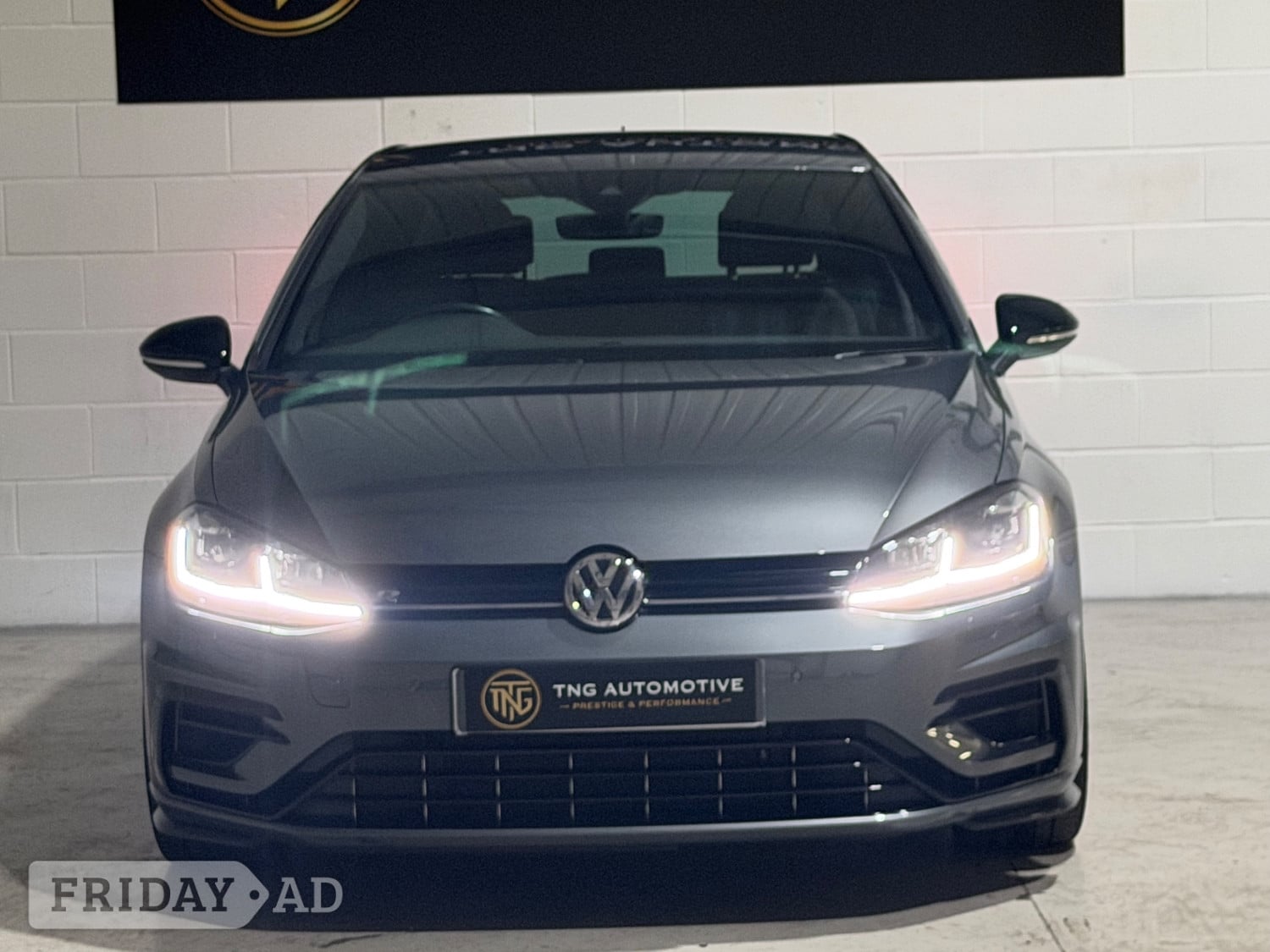 Volkswagen Golf 2019 - Cars