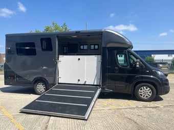 Equi-Trek Victory Excel Peugeot Horsebox