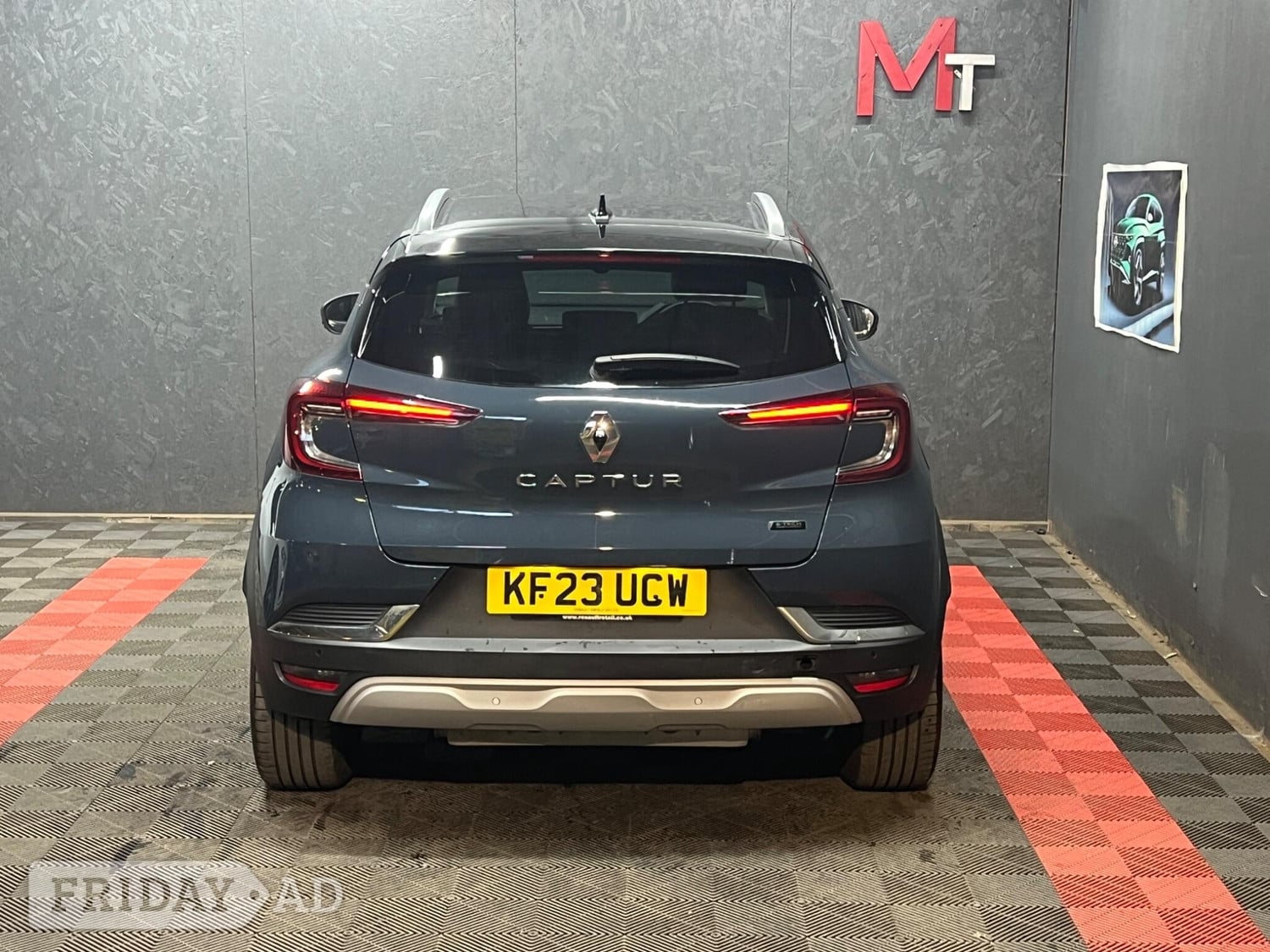 Renault Captur 2023 - Cars in Halifax