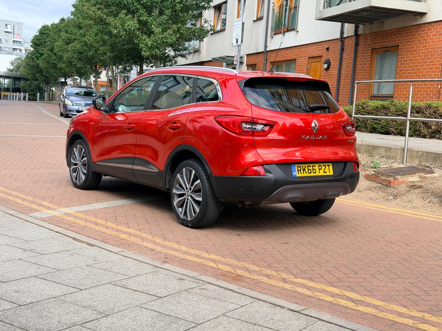 [ berth ]Renault Kadjar