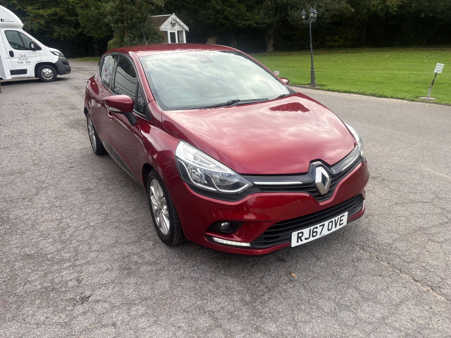 Renault Clio 2018 - Cars