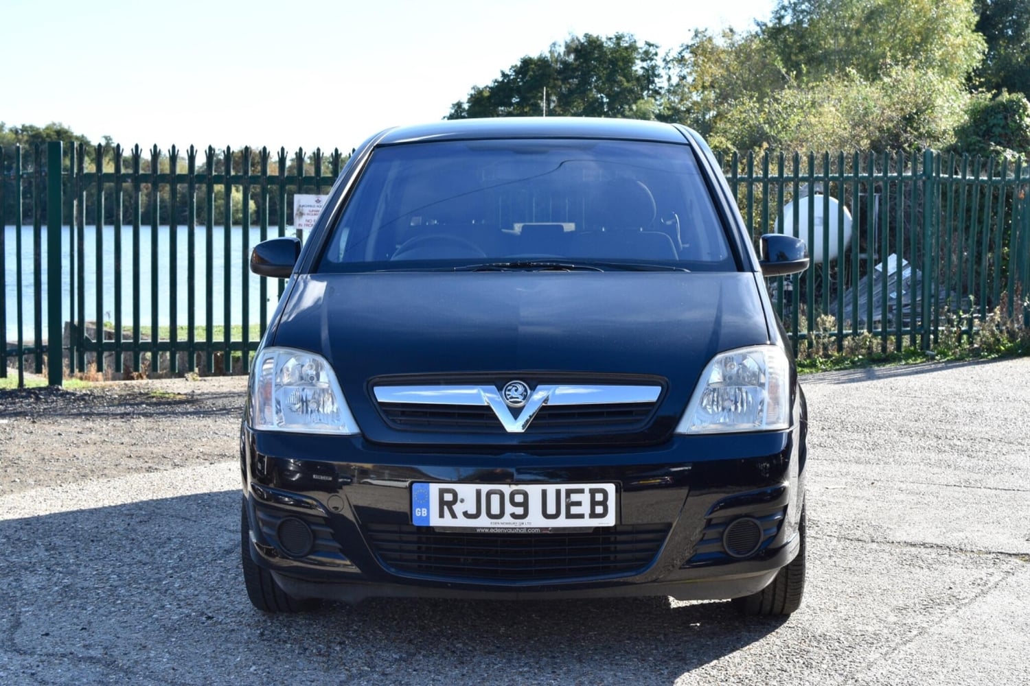 [ berth ]Vauxhall Meriva