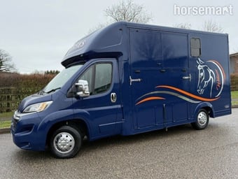 Williams Coachbuilders  Citroen Horsebox