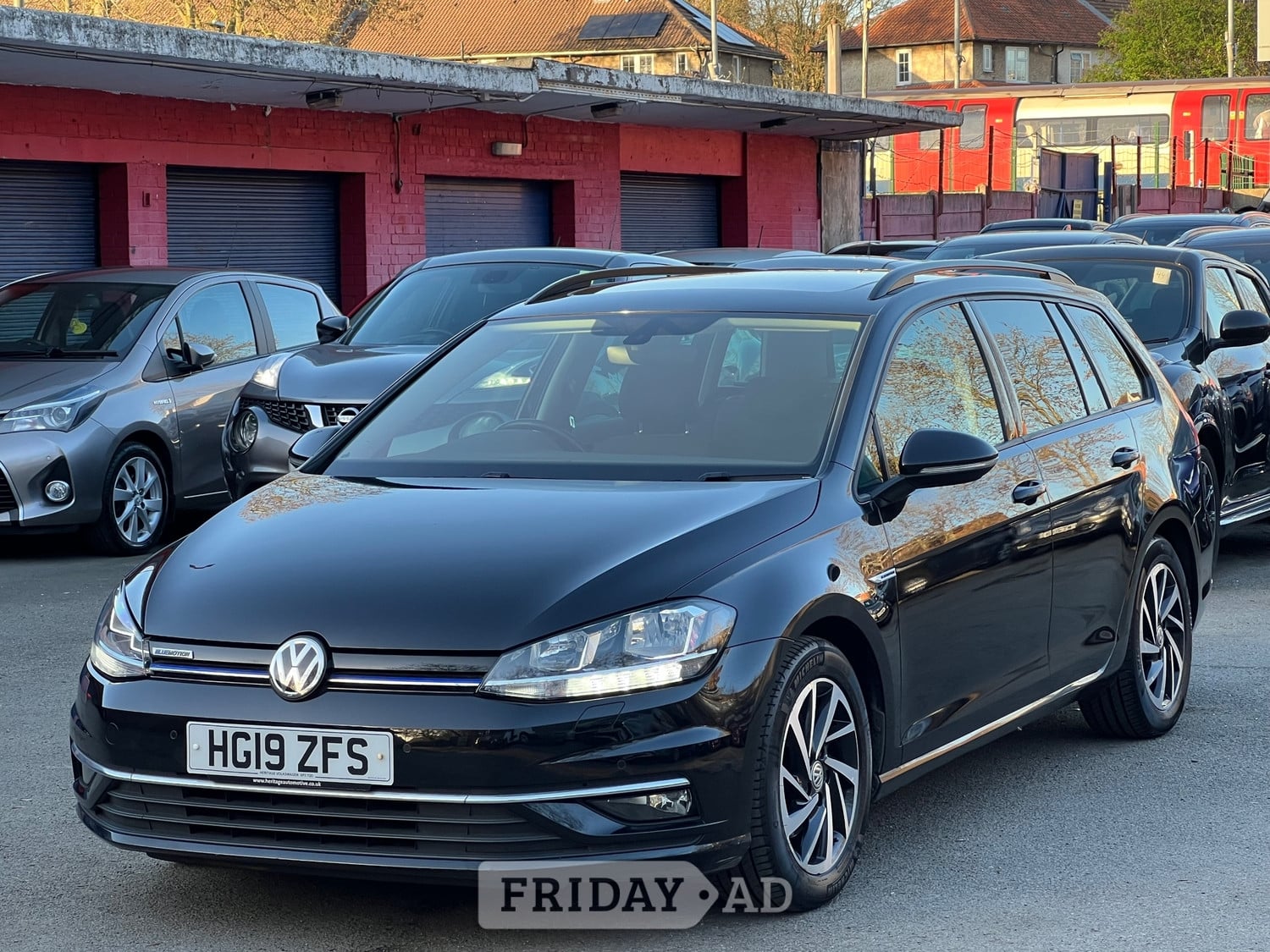 [ berth ]Volkswagen Golf