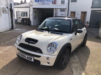 Mini Hatch 2005