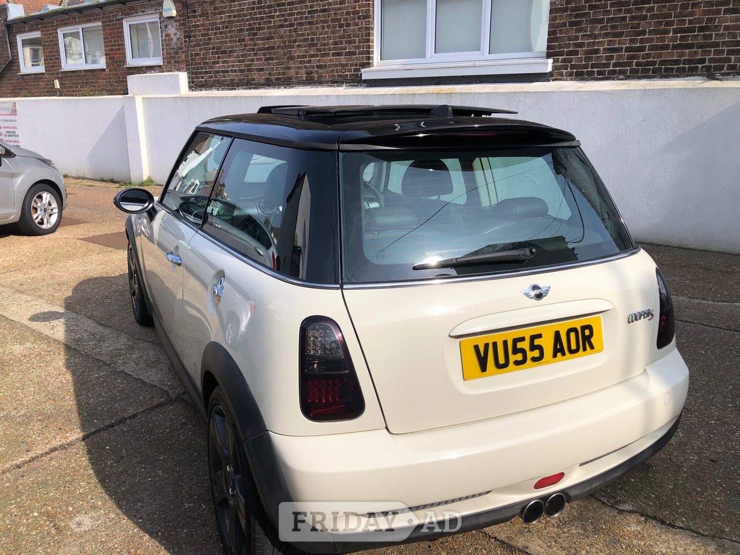 [ berth ]Mini Hatch