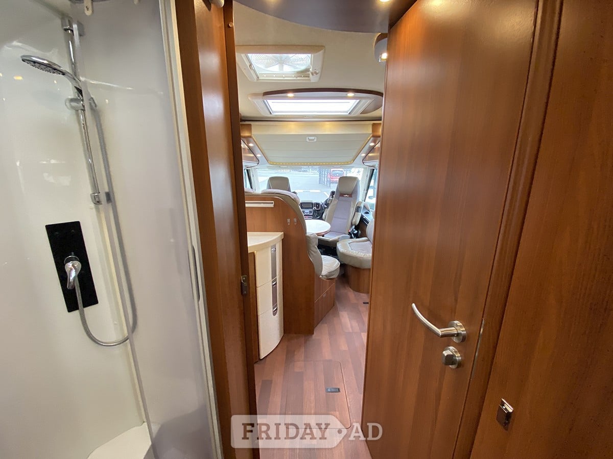 [4 berth ]Carthago Chic C-Line I 5.0 QB