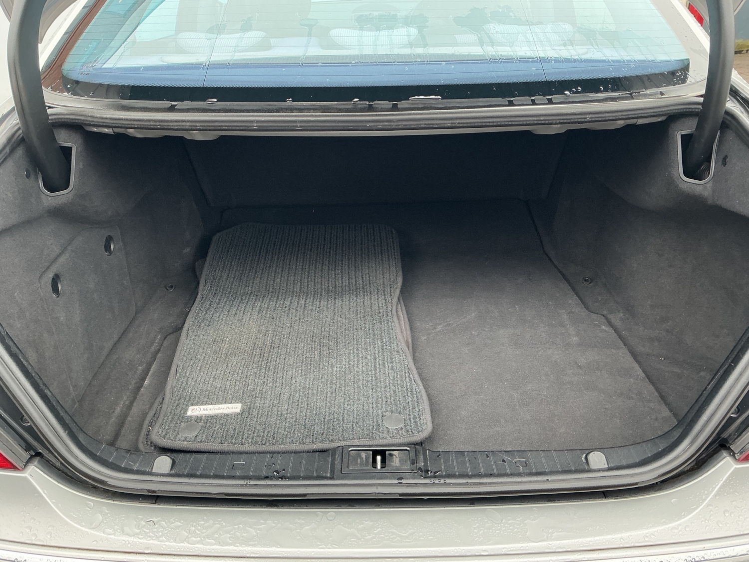 Mercedes-Benz E Class 2004 - Cars