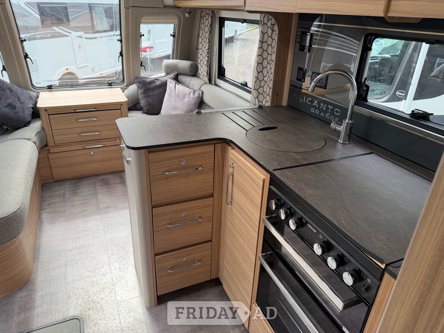 Bailey Alicanto 2023 - Motorhomes & Caravans in Bristol