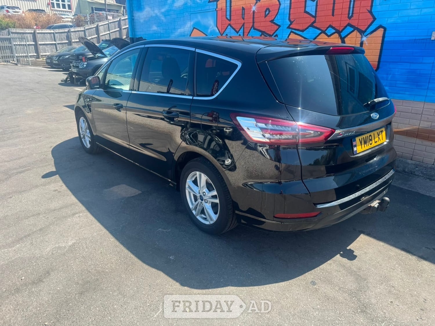 [ berth ]Ford S-Max