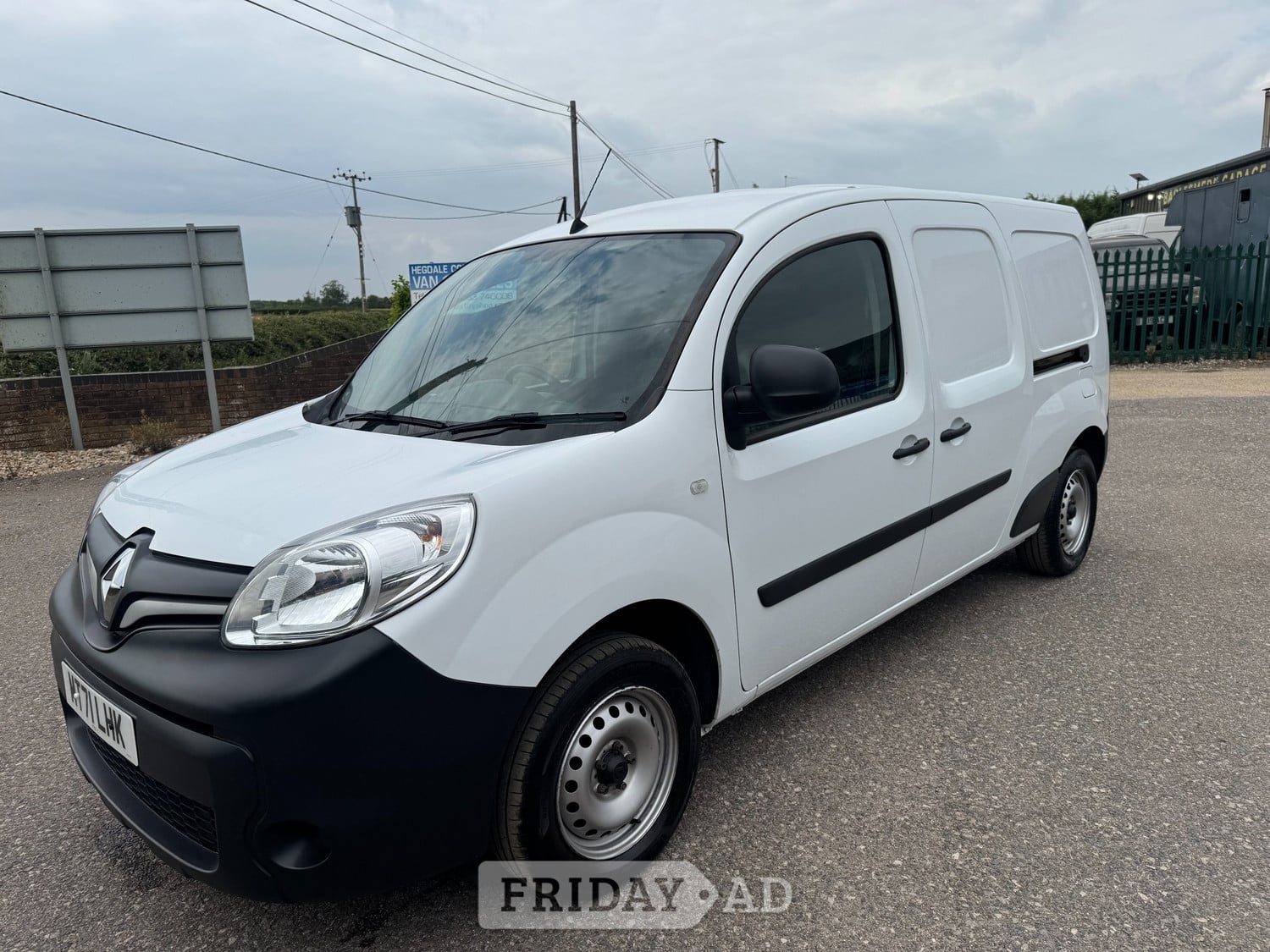 [ berth ]Renault Kangoo
