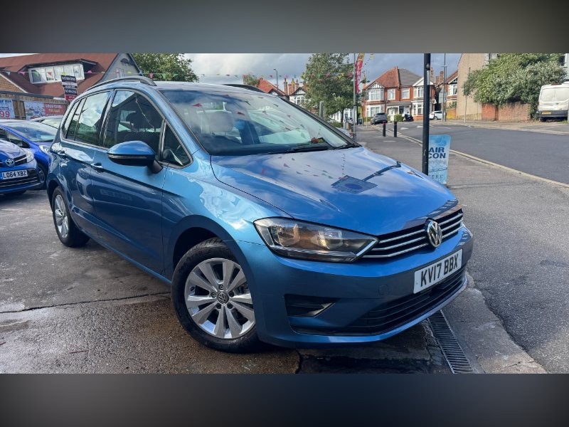 Volkswagen Golf SV 2017 - Cars in Harrow