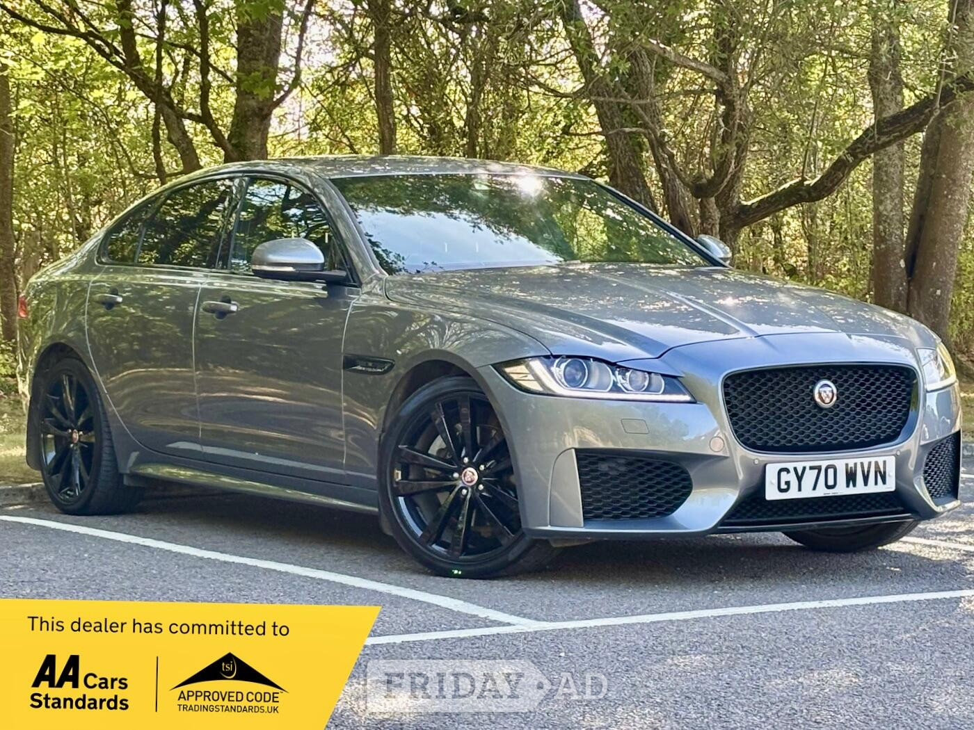 Jaguar XF 2020 in Farnham