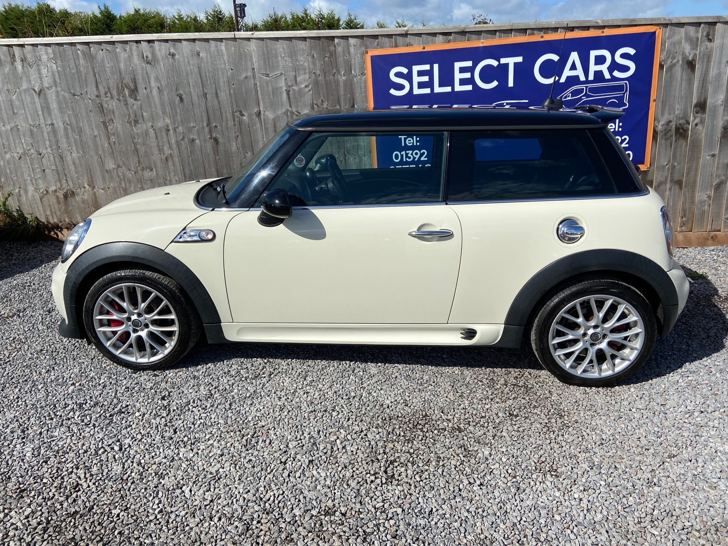 Mini Hatch 2011 - Cars