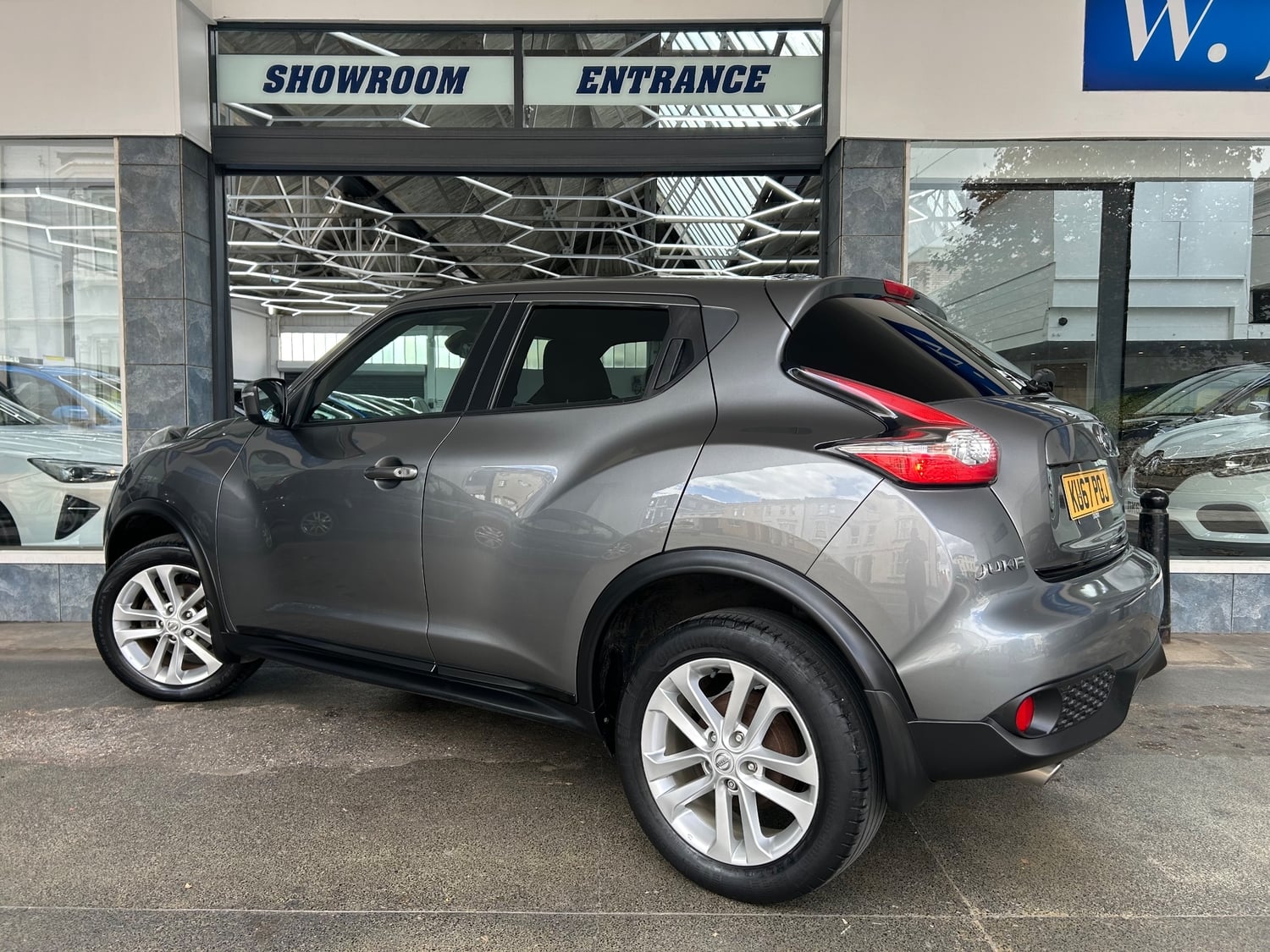 Nissan Juke 2017 - Cars