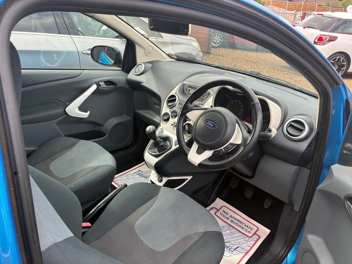 [ berth ]Ford Ka