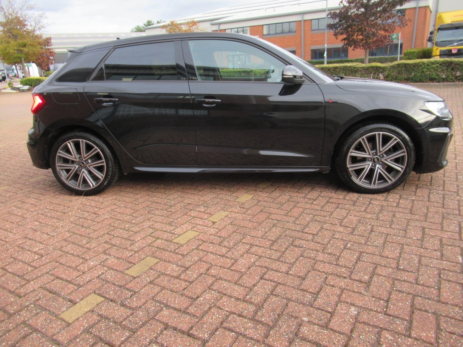 Audi A1 2024 - Cars