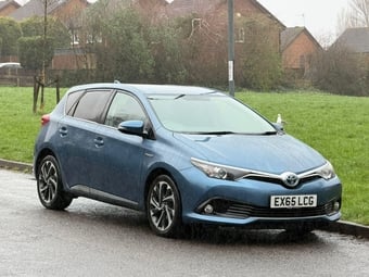 Toyota Auris 2015