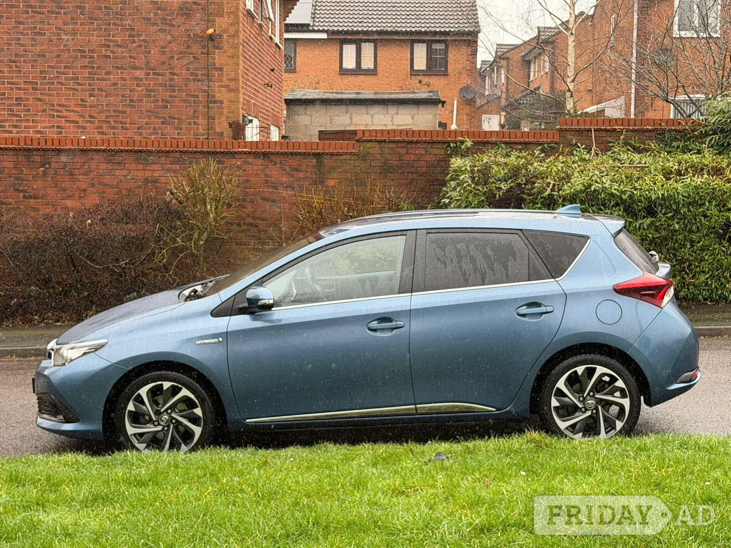 Toyota Auris 2015 - Cars in Birmingham