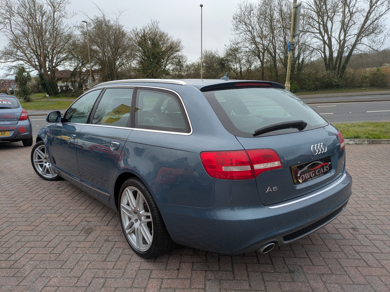 Audi A6 Avant 2011 - Cars