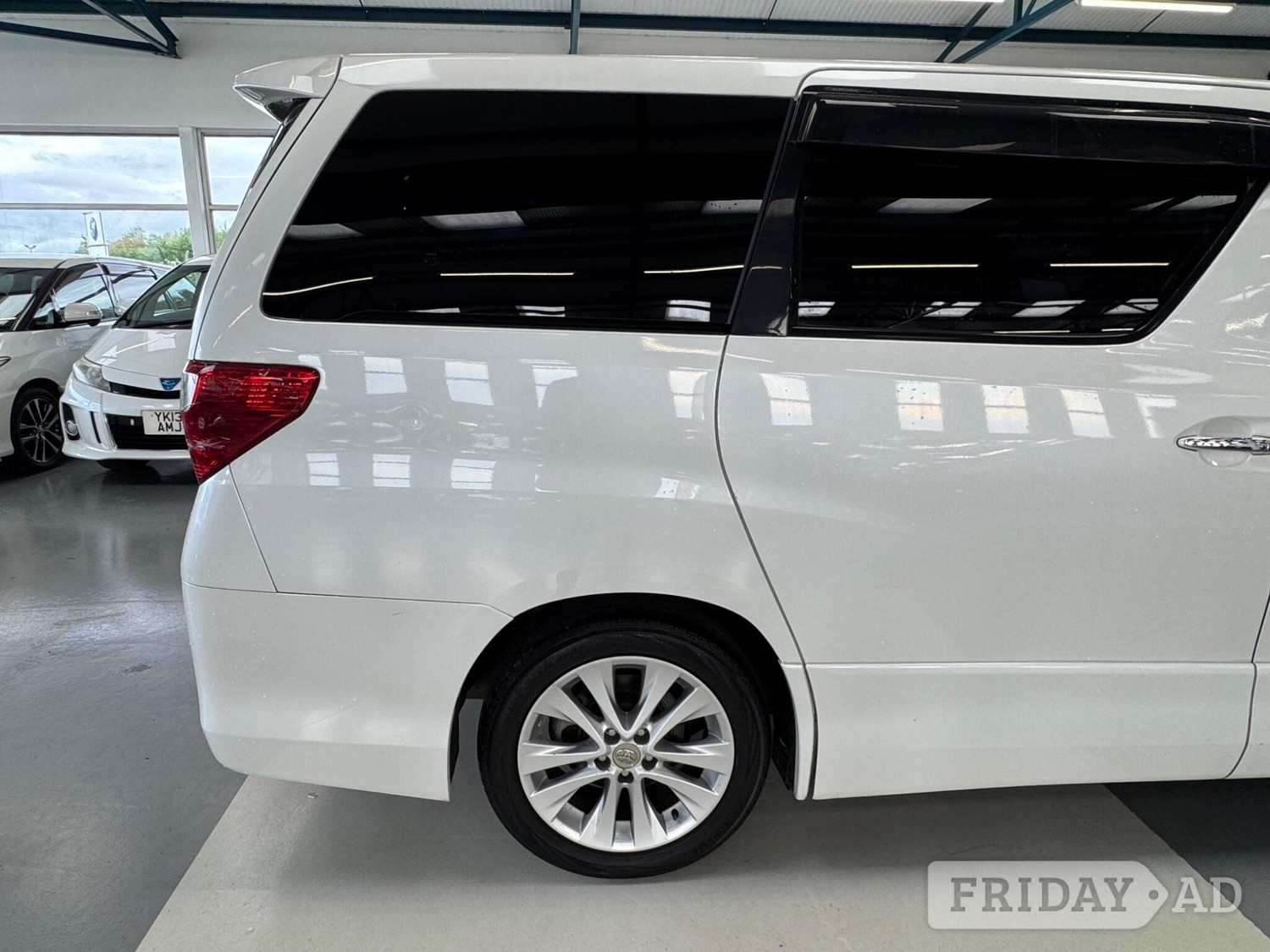 Toyota Alphard 2021 - Cars in Bolton