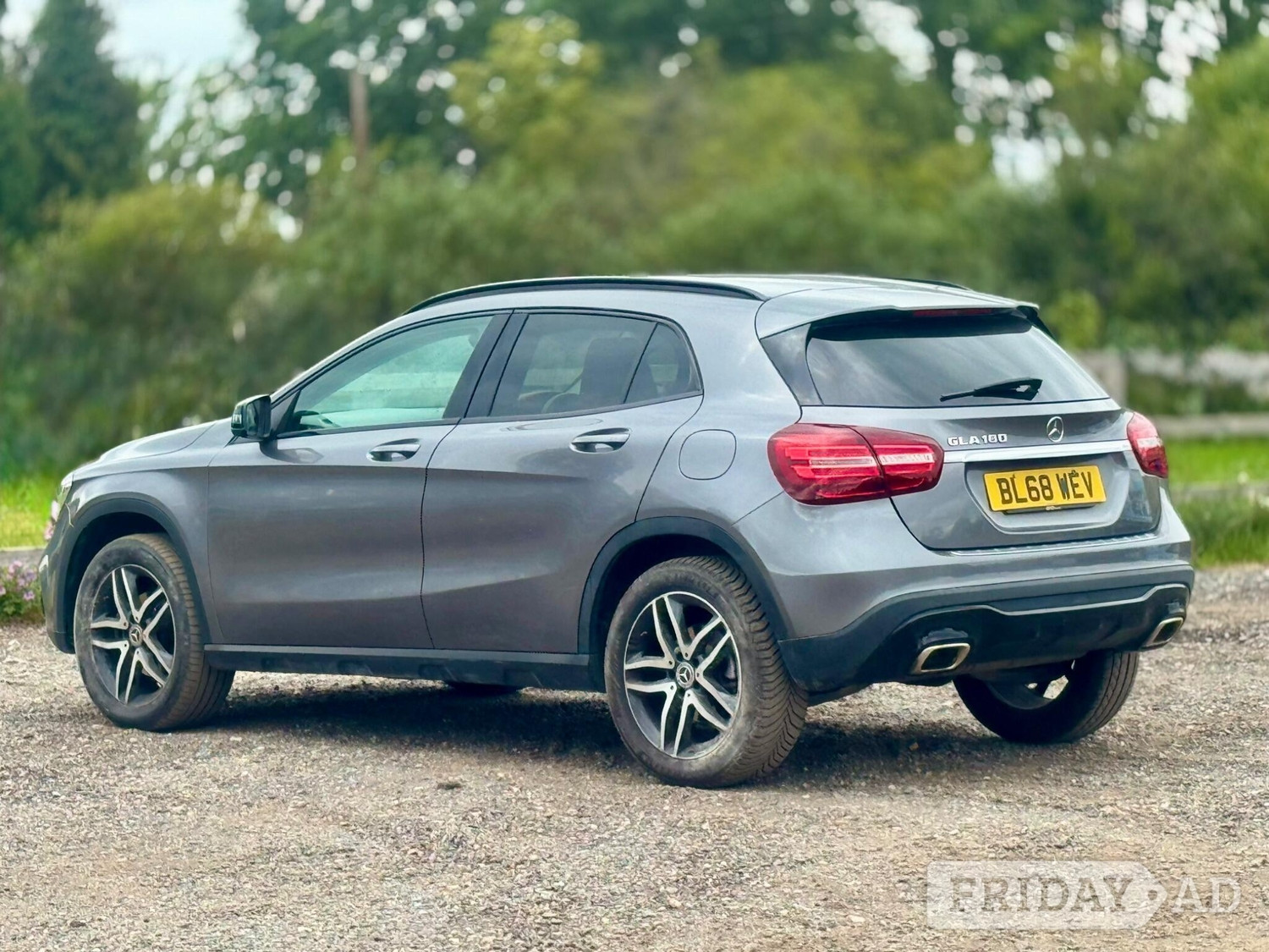 [ berth ]Mercedes-Benz GLA