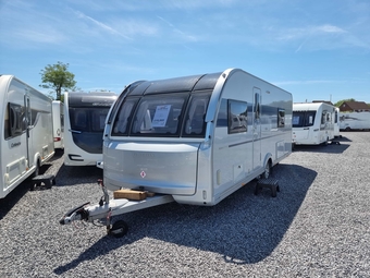 Adria Adora Seine 2021