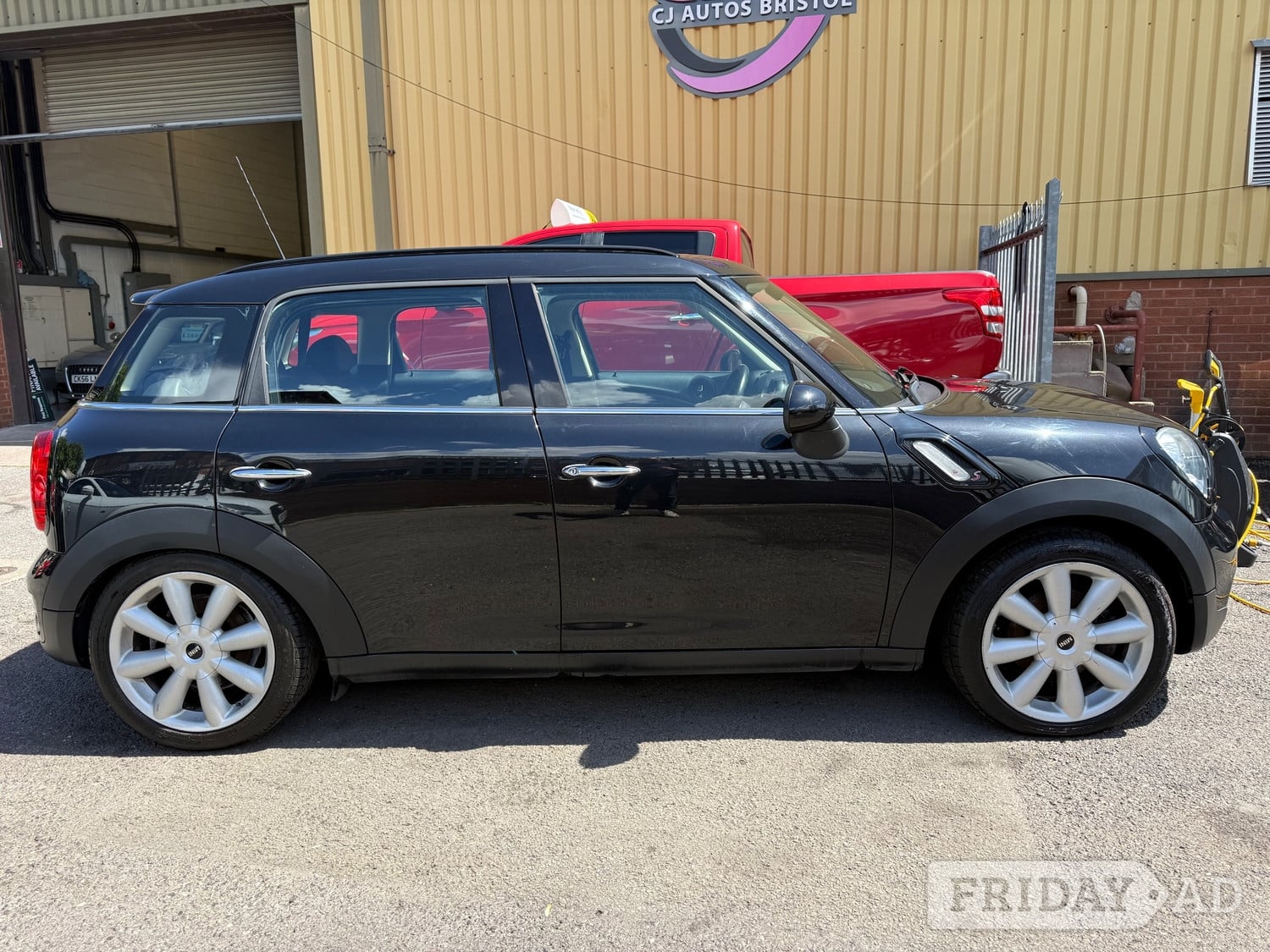 [ berth ]Mini Countryman