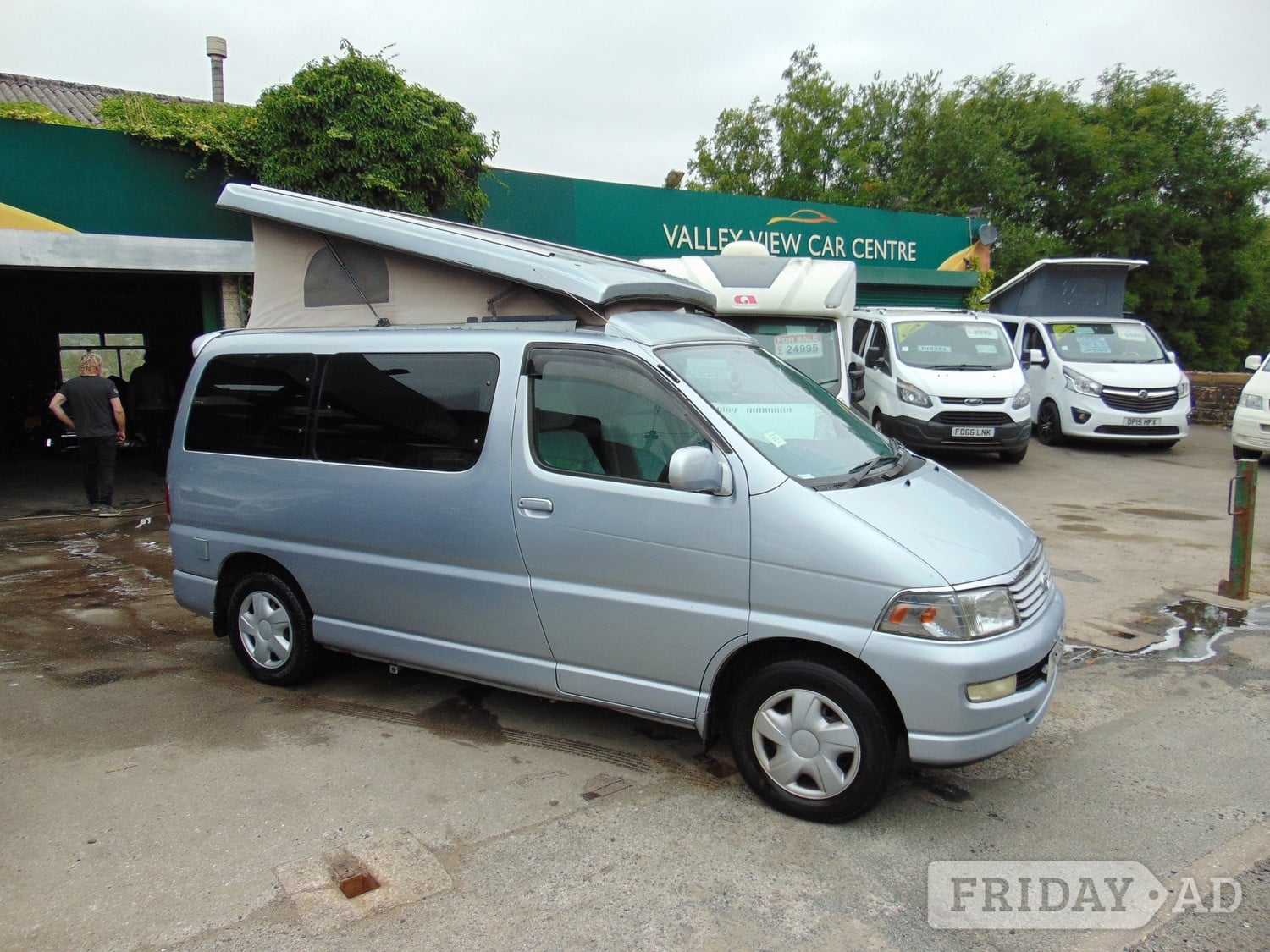 Toyota Hiace 2008 in Keighley