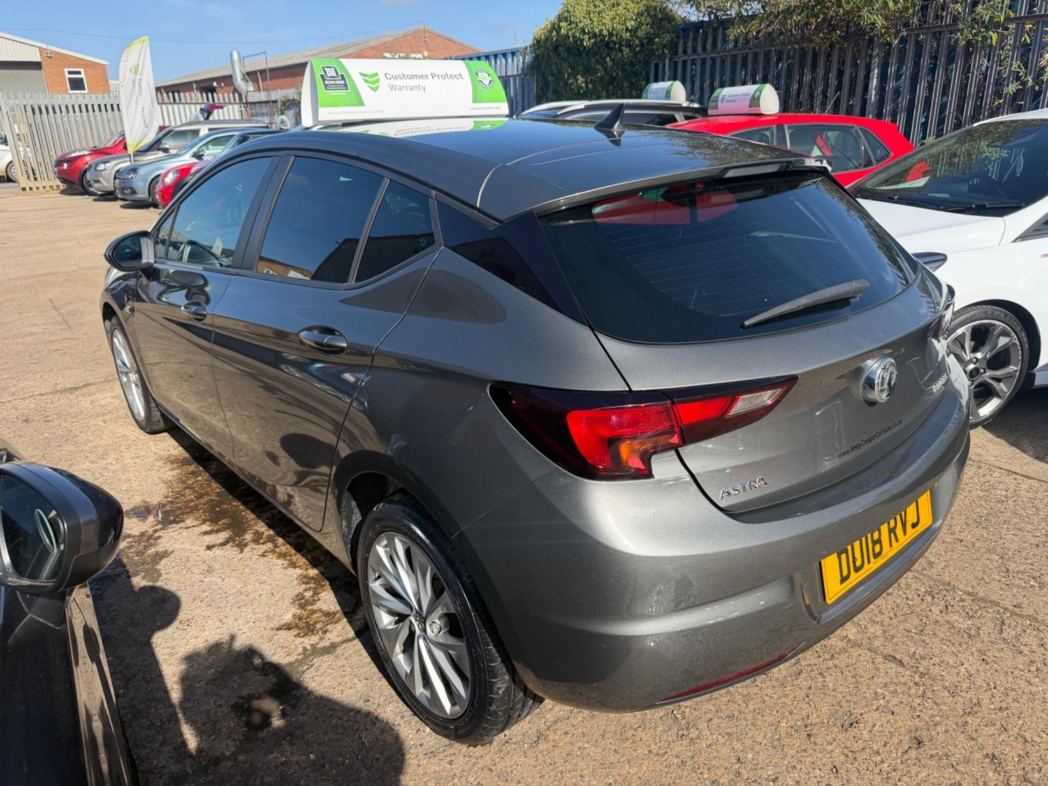 Vauxhall Astra 2018 - Cars