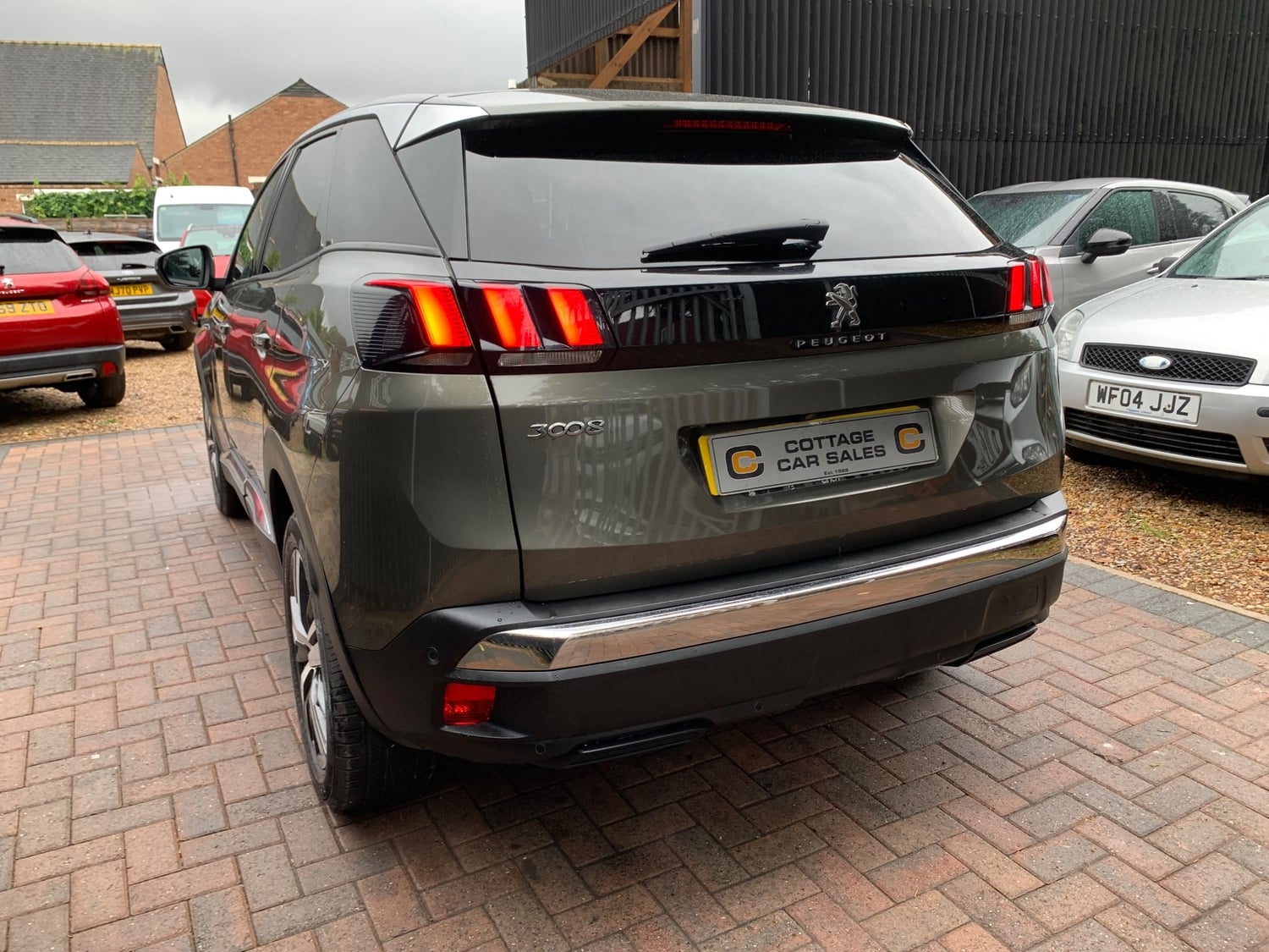 Peugeot 3008 2017 - Cars