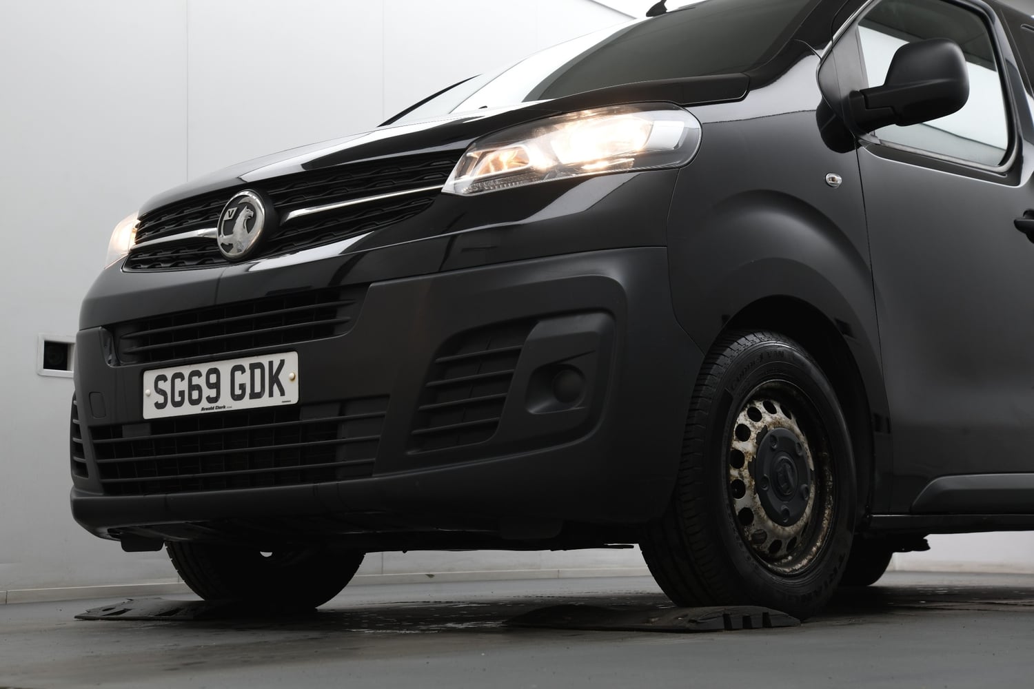 Vauxhall Vivaro 2020 - Vans & Commercial Vehicles