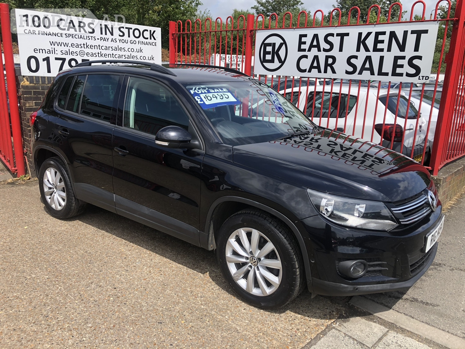 Volkswagen Tiguan 2015 - Cars