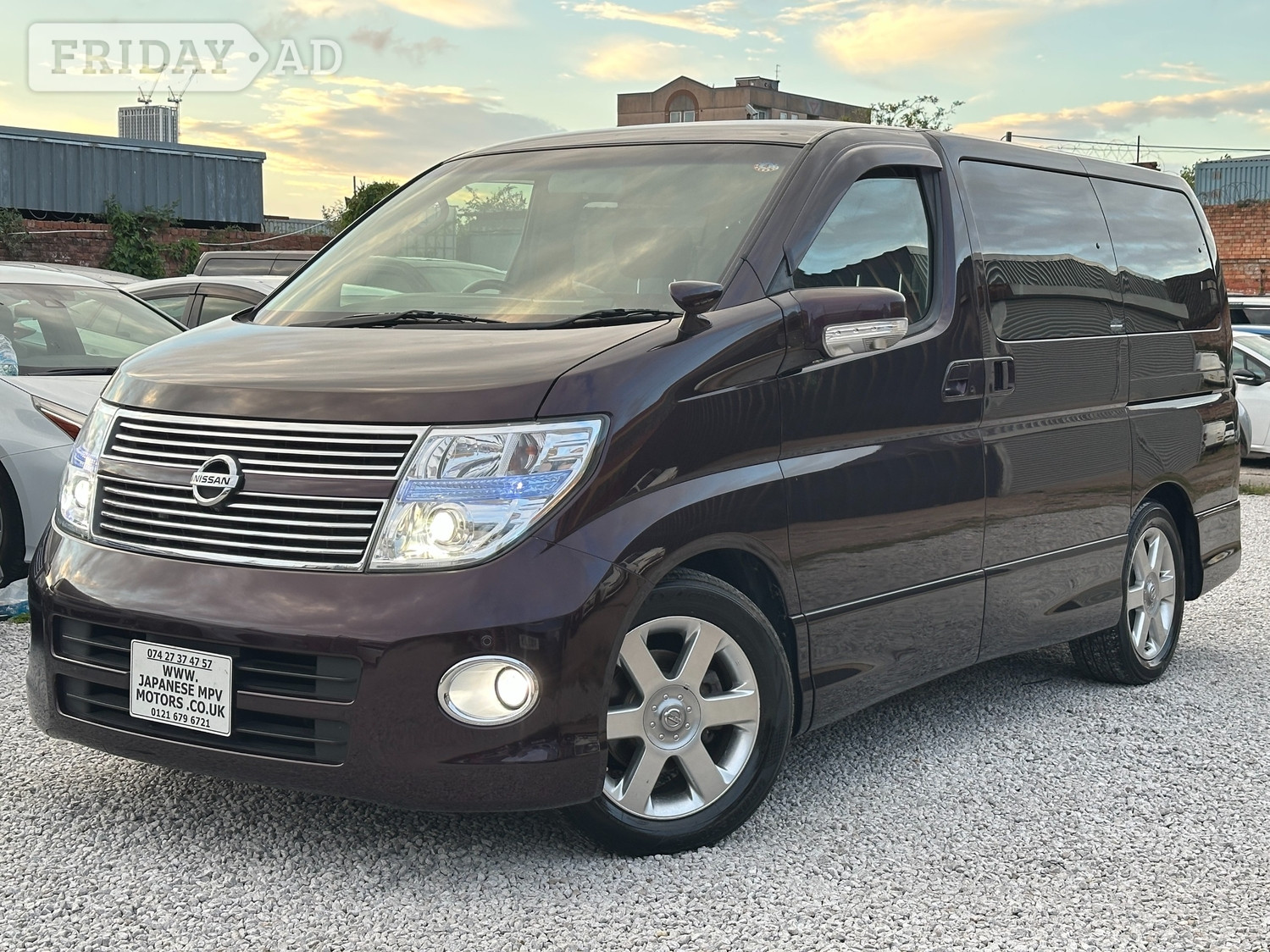 Nissan Elgrand 2008 - Cars