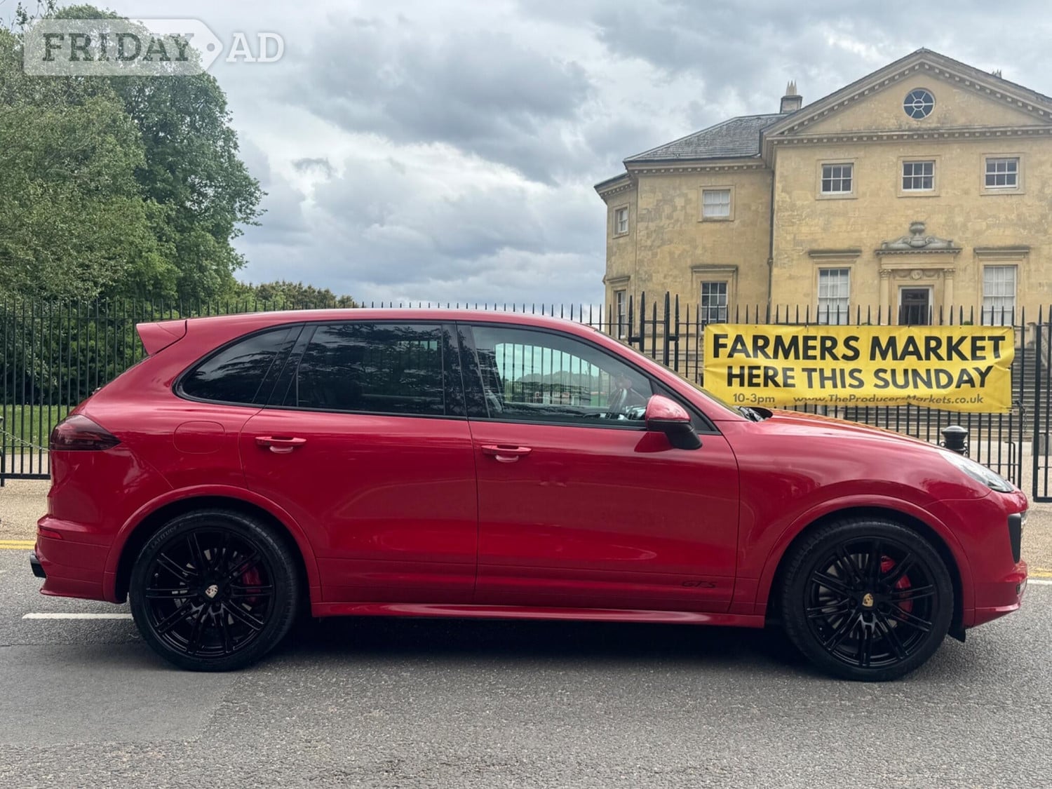 Porsche Cayenne 2015 - Cars in Bexley