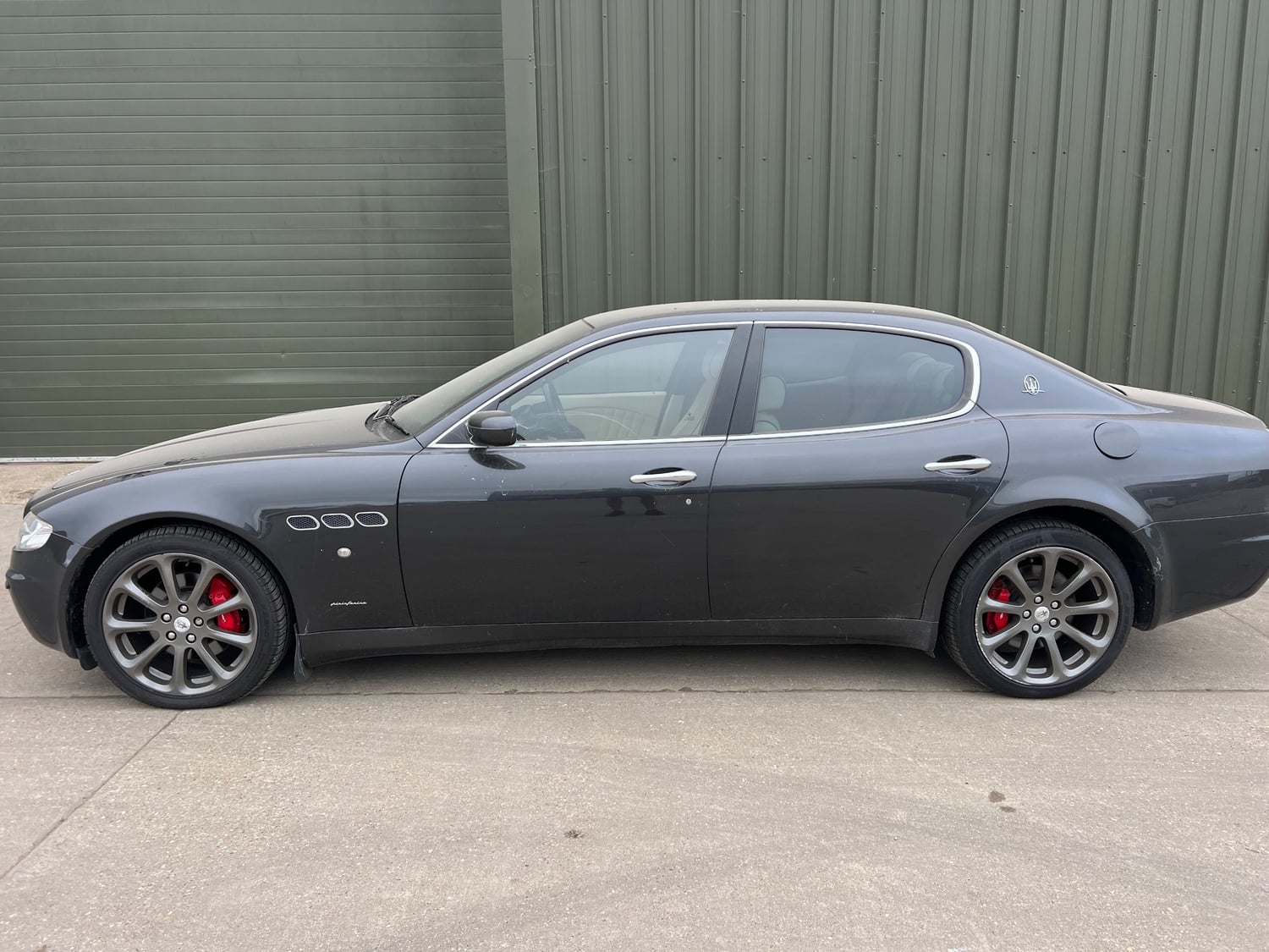 Maserati Quattroporte Stevenage