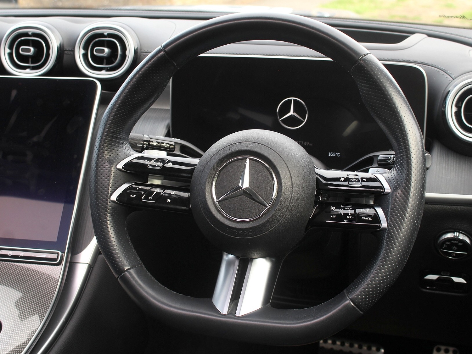 Mercedes-Benz GLC 2023 - Cars in Hassocks
