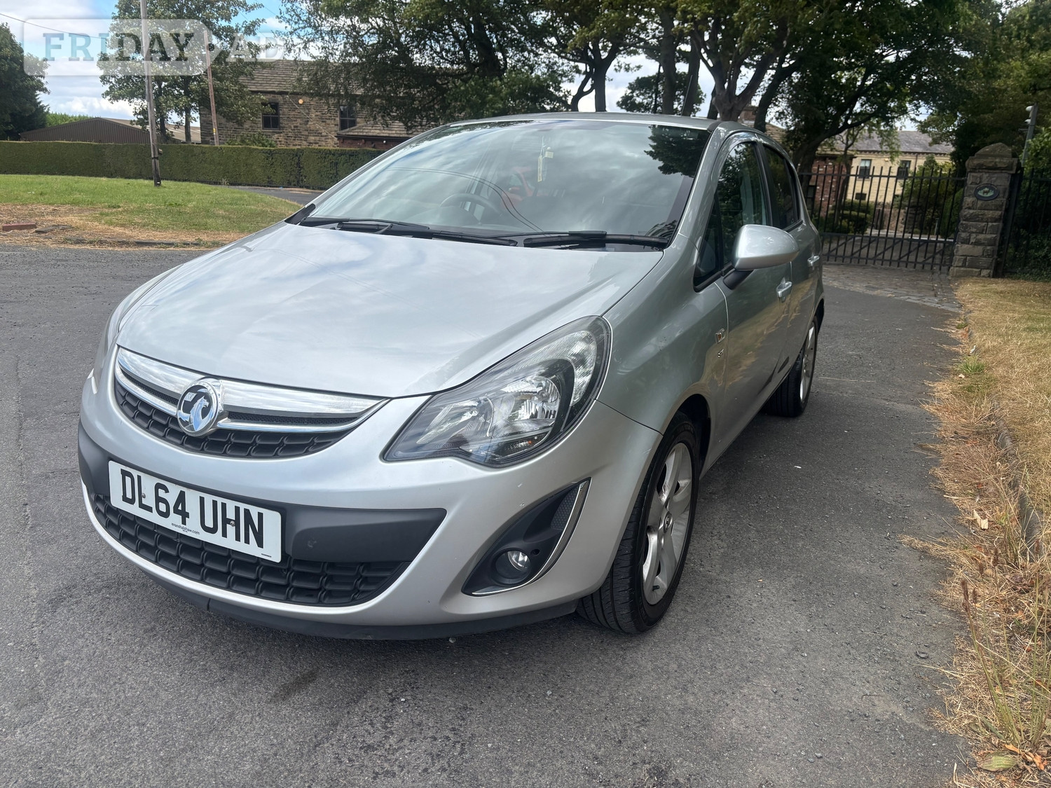 Vauxhall Corsa 2014 - Cars in Leeds