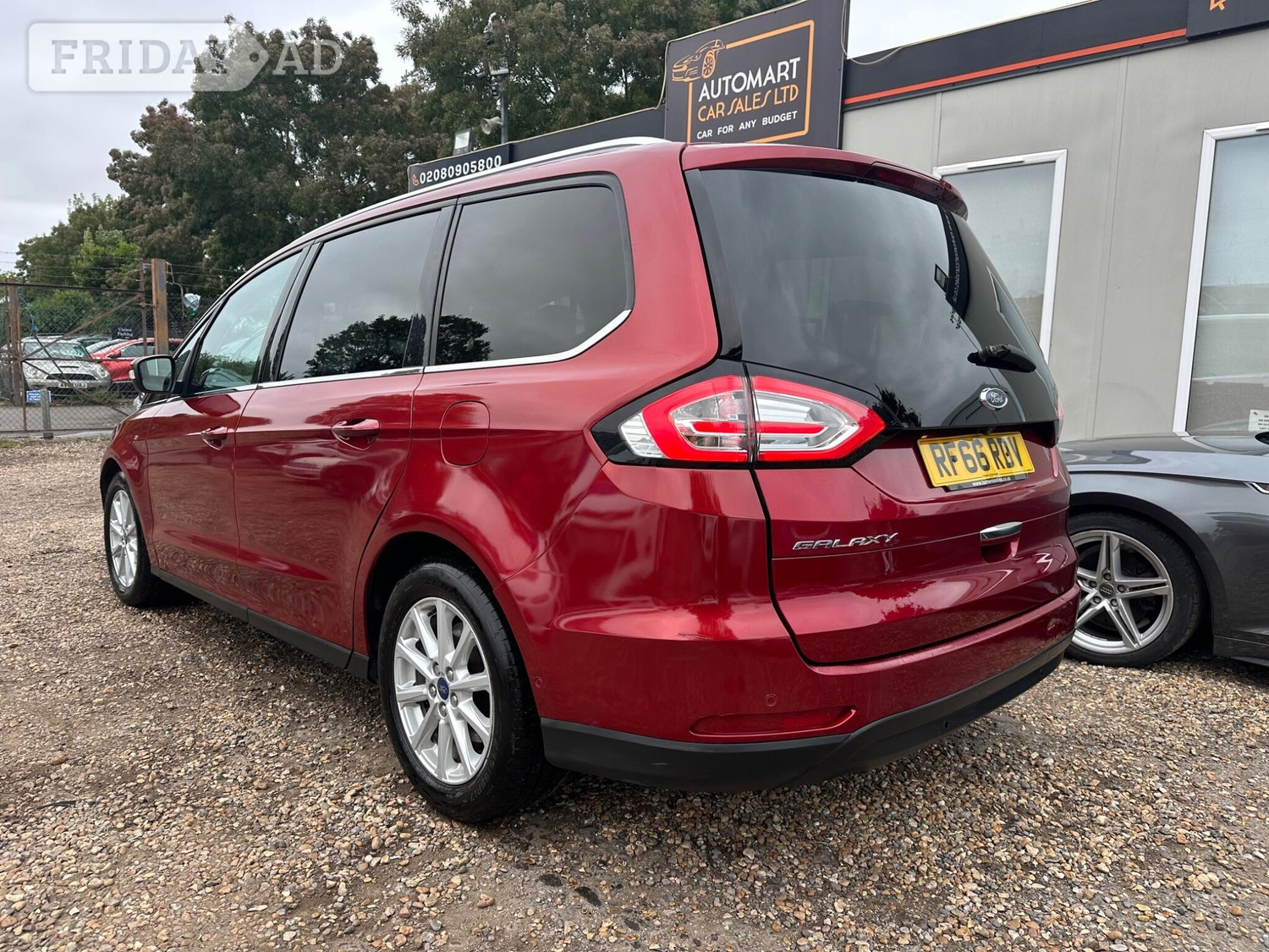Ford Galaxy 2016 - Cars in Sunbury-On-Thames