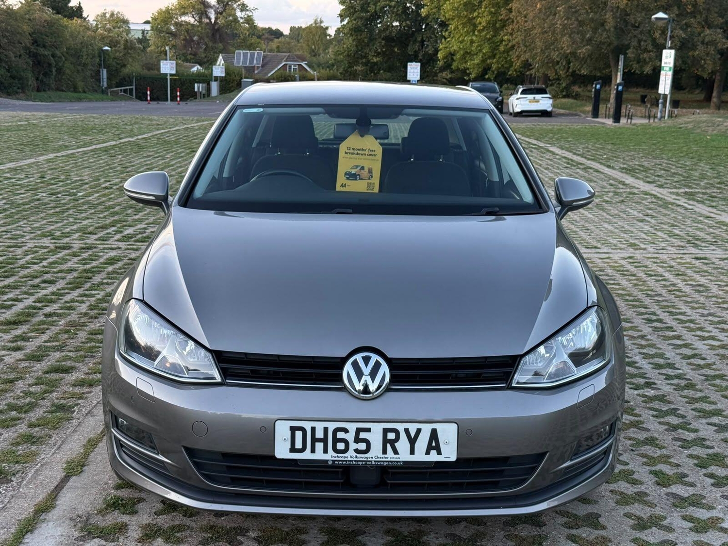 [ berth ]Volkswagen Golf