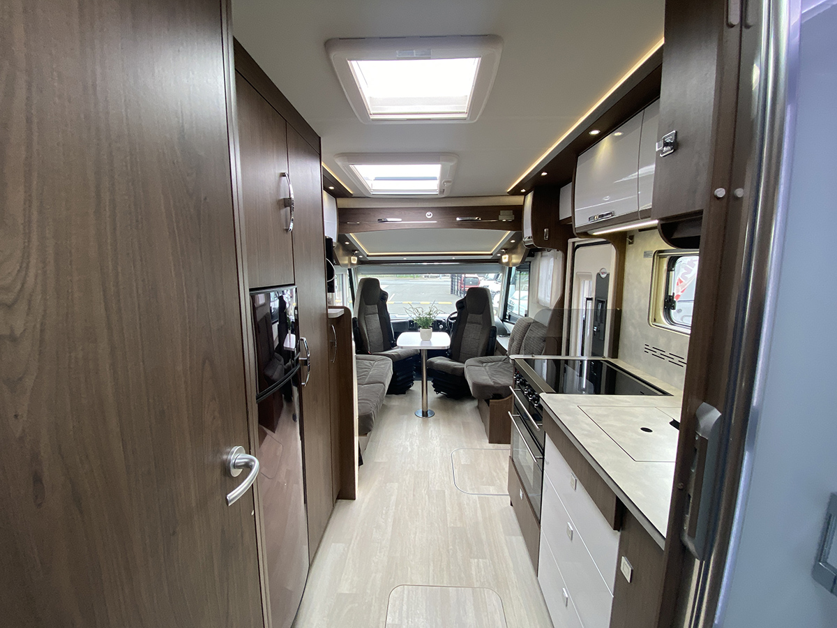 [2 berth ]Frankia F-Line I 680 SG