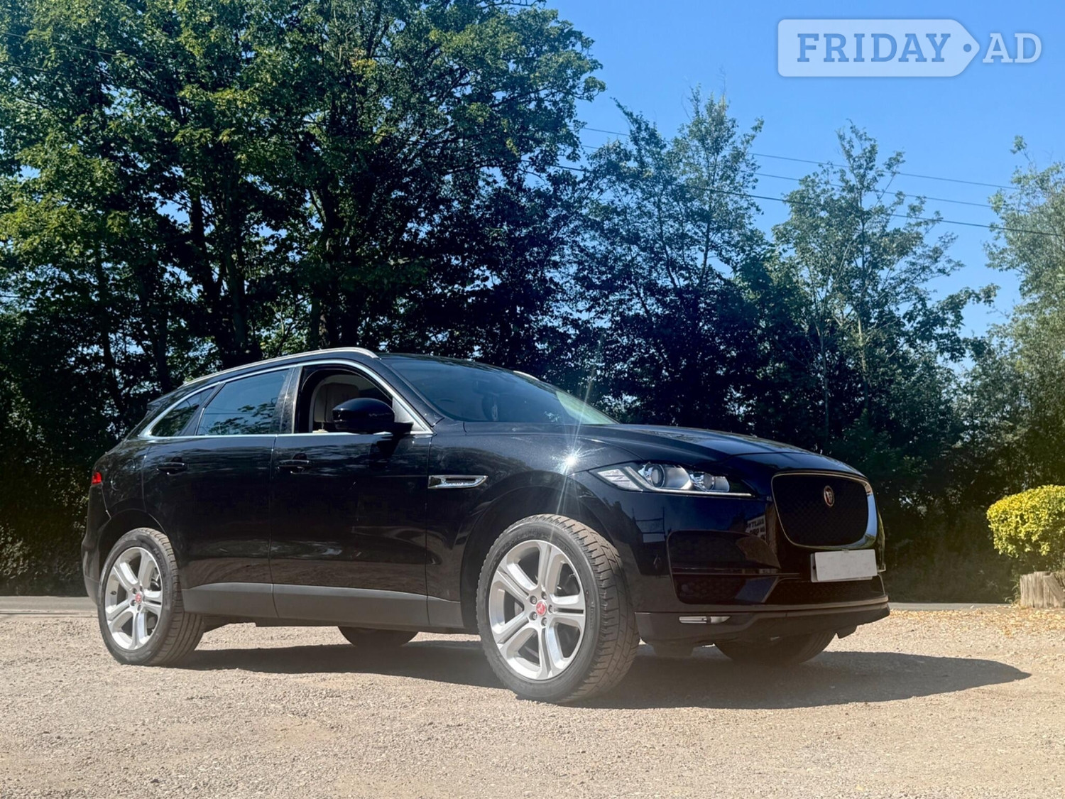 Jaguar F-Pace 2017 - Cars in Enfield