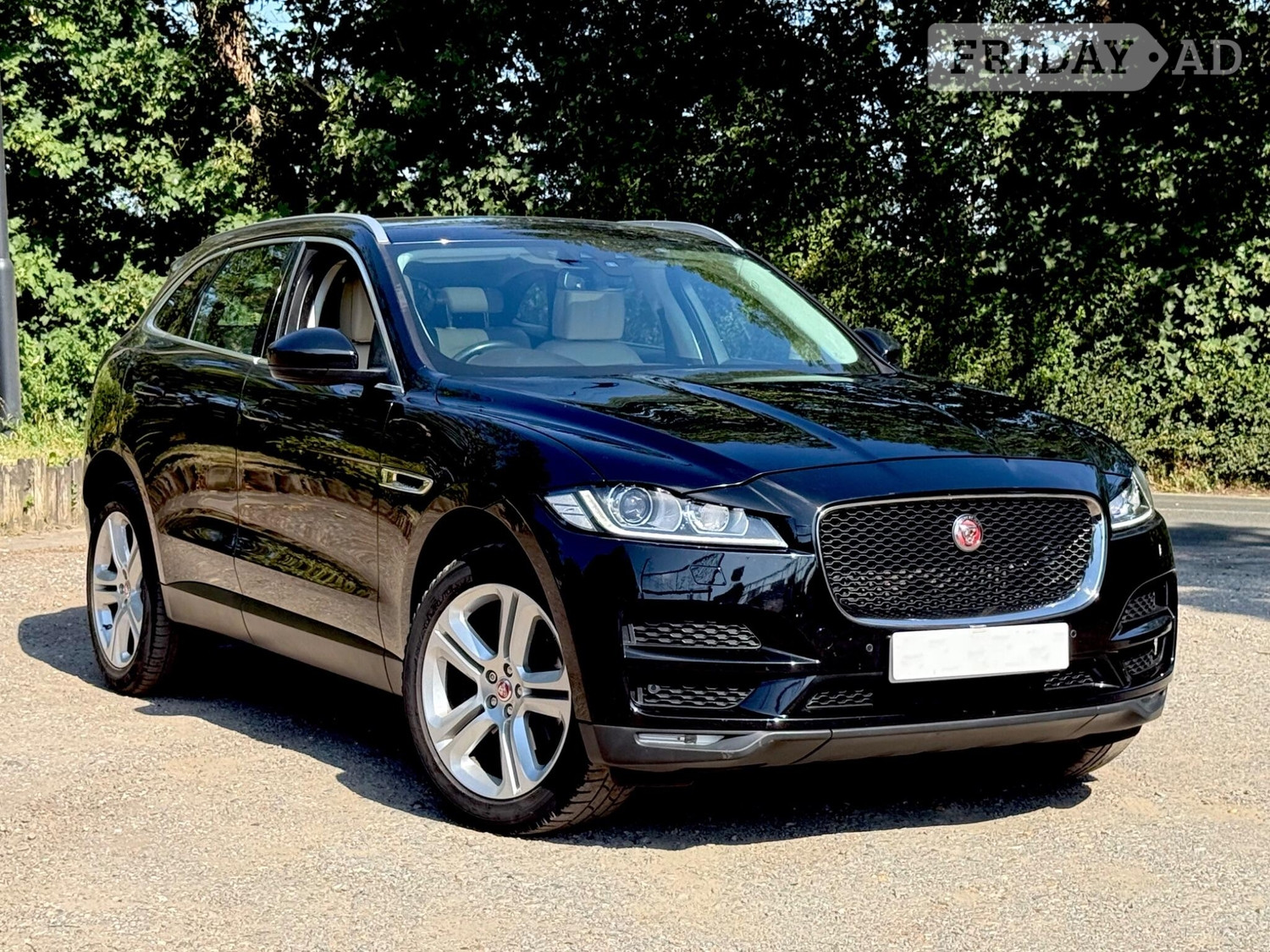 Jaguar F-Pace 2017 - Cars