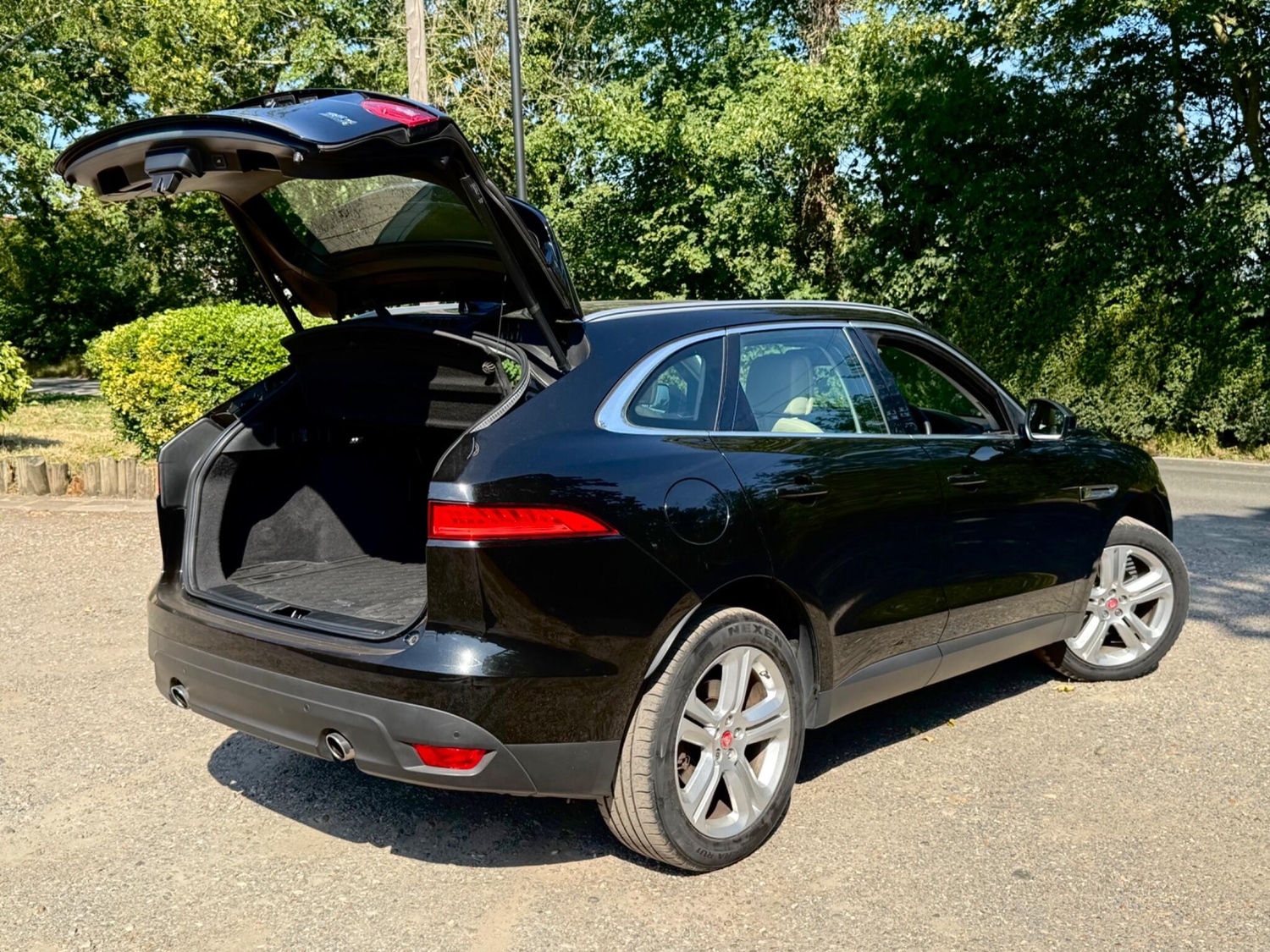 Jaguar F-Pace Enfield